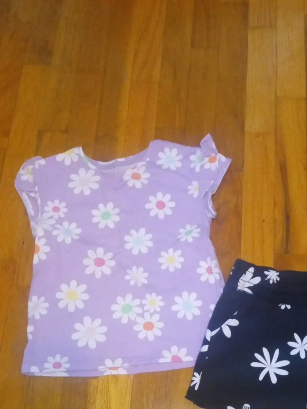 Girls 7/8 Floral Tee and Daisy Shorts Set - Lavender & Black
